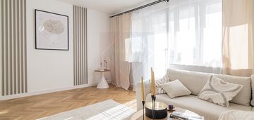 3 pokoje  po remoncie blisko metra i zieleni