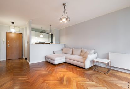 2 pokoje 51 m2 ul. walońska, wro