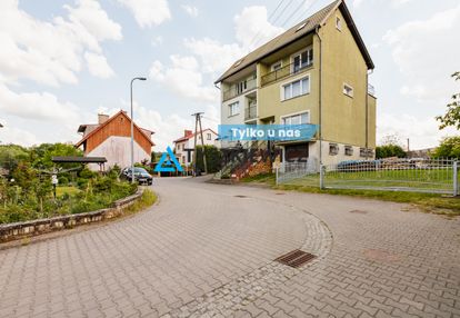 Dom w zabudowie bliźniaczej w bytowie