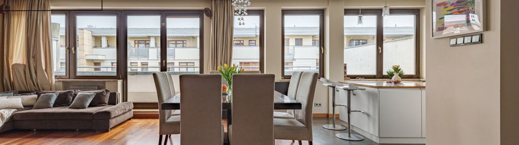 Dwupoziomowy apartament i dwa tarasy i duże okna