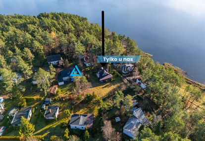 Dom łubiana z widokiem na jezioro sudomie