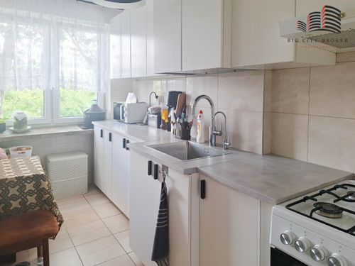 54 m2, ul. przyjaźni, 3 pokoje, balkon, piwnica