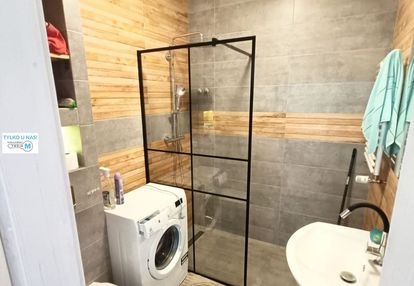 Dwupokojowy apartament z 2018 roku, widna kuchnia