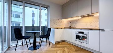 Nowe 2 pok, duży balkon, gumieńce! garaż!