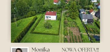 Dom o powierzchni 85 m2 położony na 11 ar. działce!