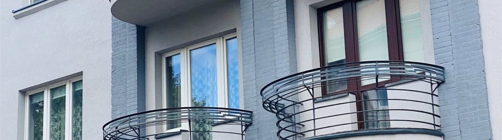 84m w stylowej przedwojennej kamienicy w centrum