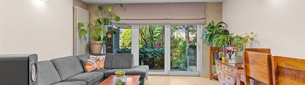 Dom szeregowy z garażem – sosnowiec ul. szara