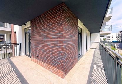 Słoneczny ☀️ apartament z dużym balkonem!