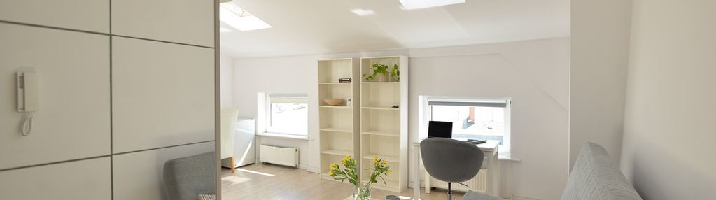 Studio 22 m² w kamienicy | długa 4
