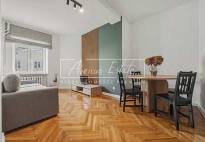 Pl. trzech krzyży | wyjątkowa kamienica