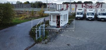 Na magazyn / 2300 m2 utwardzone/ al. katowicka
