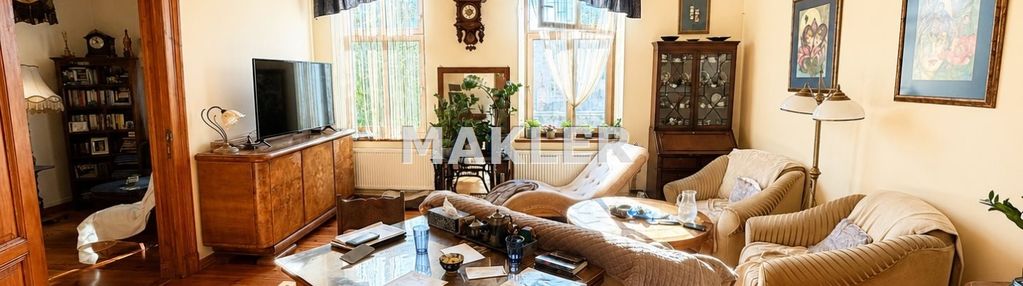 Stylowe mieszkanie w odnowionej kamienicy, 1piętro