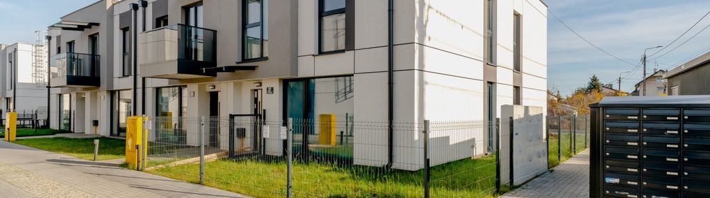 Mieszkania blisko centrum, zabudowa szeregowa