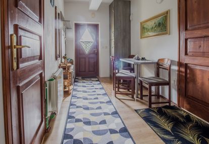 Dom  w malowniczym tyliczu 5km.od  krynicy zdrój.