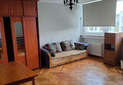 Mieszkanie na sprzedaż 3 pokoje 61m2