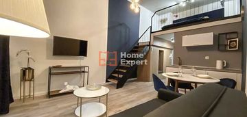 Nowoczesne mieszkanie typu loft z antresolą