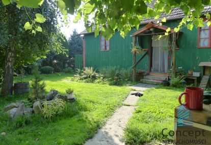 Działka wraz z domem | kopaliny |