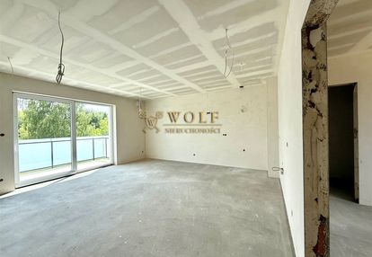 Nowoczesny i komfortowy apartament z ogródkiem