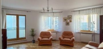 4-pokojowe mieszkanie na bemowie