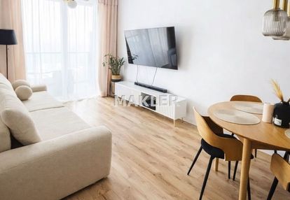 Bardzo eleganckiei przestronne mieszkanie.