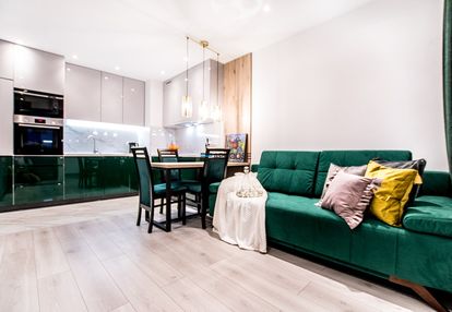 3 pokoje + balkon dąbska tauron arena al. pokoju
