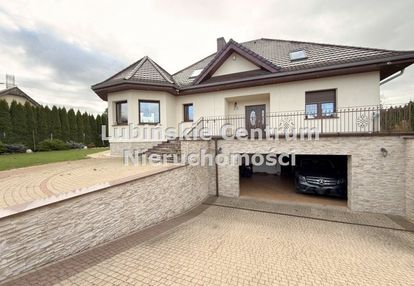 Dom z mieszkaniem w osieku + garaż dwustanowiskowy