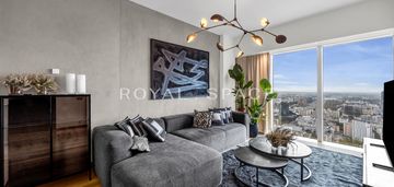 Apartament na 38 piętrze - złota 44