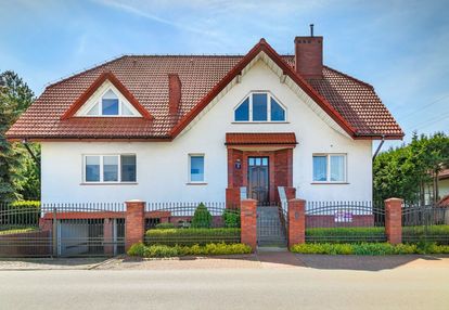 Elegancja, wygoda, przestrzeń: dom, 2 700 000 zł