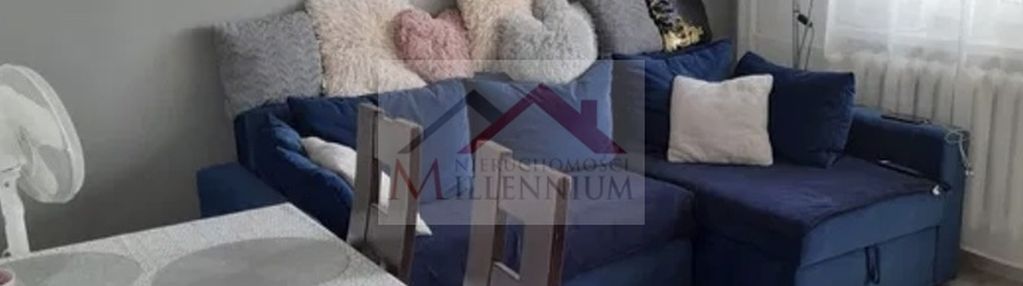 2 pokoje z oddzielną kuchnią, balkonem i piwnicą