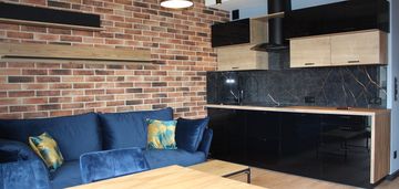 Brynów komfort 2 łazienki 2 balkony garaż klima