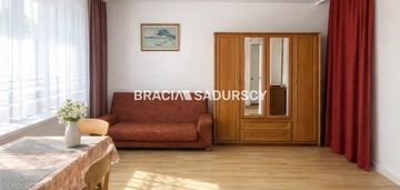 Kawalerka  z wydzieloną sypialnią 35 m2 olsza