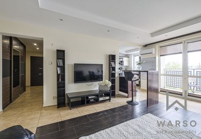 3 pok; 2 m. postojowe, od zaraz.