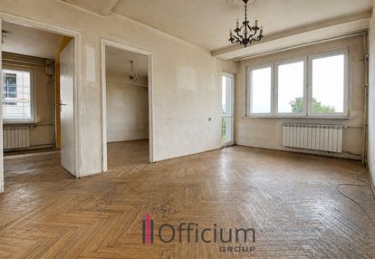 Sprzedam 3-pok. mieszkanie 46,06m2, do remontu