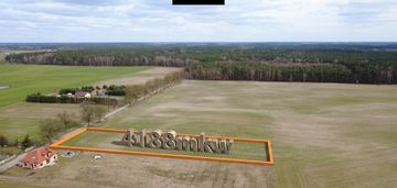 Działka budowlana w przysiece na sprzedaż