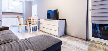 P. biały | stefana banacha | 2 pok | 39m2 | eng