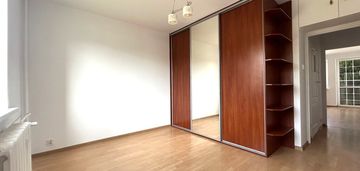 2 pokoje; enklawa ciszy