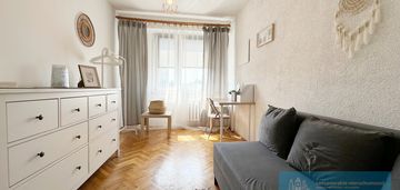 3 pokoje -możliwość zrobienia 4, dostępne od zaraz