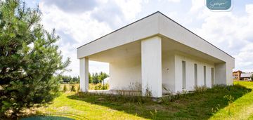 Nowy, idealny dom wśród zieleni w izabelowie