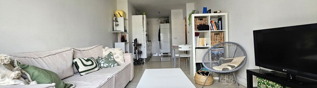 Apartament(52m2) z balkonem, garaż, komórka, wola