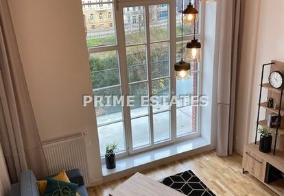 Nowy 2-pokojowy apartament w zabytkowym budynku!