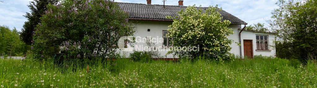 Dom na działce 97 ar podkarpacie