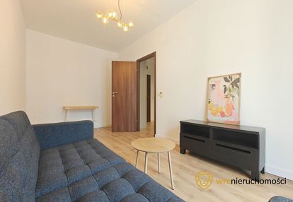 =przestronne, 2 zamykane pokoje, garaż przyjaźni=