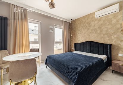 Wysoki standard/klimatyzacja/pge narodowy/parking