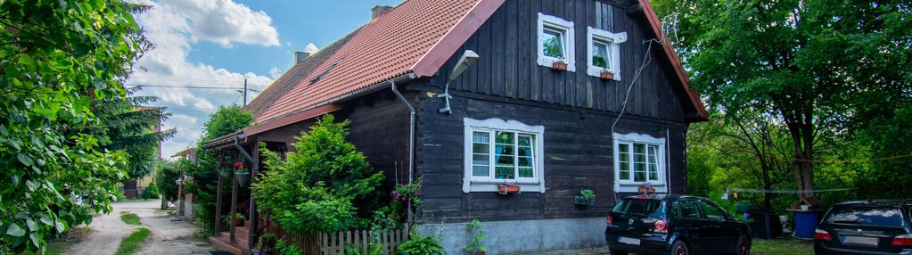 Zabytkowy dom z bala drewnianego w świętajnie