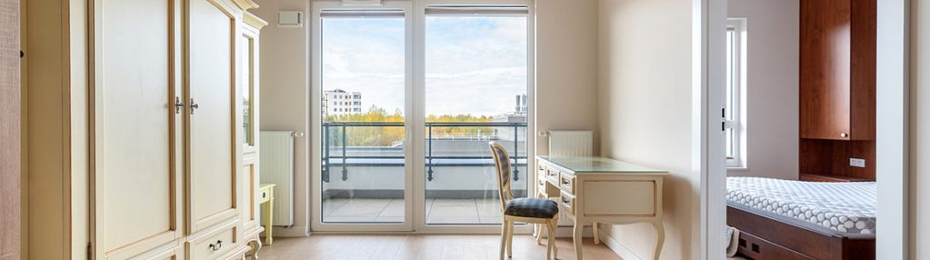 Parking w cenie | pierwszy najemca | obok pkp