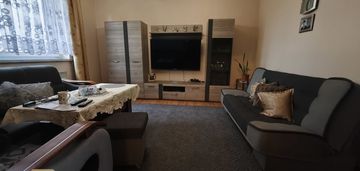 3 mieszkania /osobne wejścia / wynajęte / pasywny