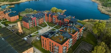 Mieszkanie z balkonem z garażem i komórką w cenie