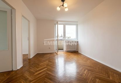 Centrum, 3 pokoje, nieumeblowane, balkon