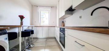 3 pokoje ,wyjątkowy taras 23 m² i garaż, turka