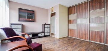 3 pokoje,  osobna kuchnia,  duży balkon – czuby